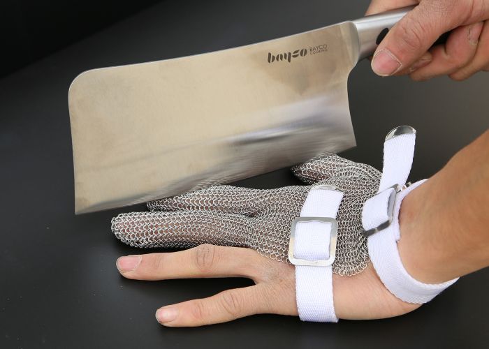 3 Fingers Stainless Steel Cut-resistant Chainmail Gloves - Image 4